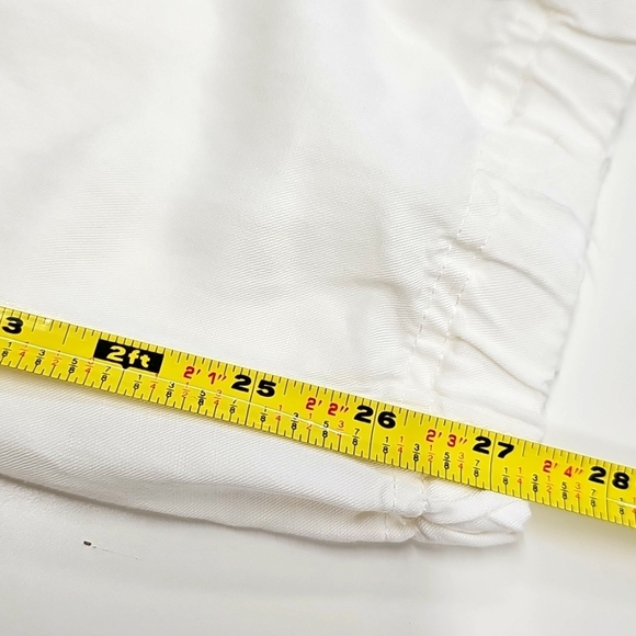 Eileen Fisher White Linen Blend Ankle Joggers Size M, Drawstring Waist, Pockets - Picture 11 of 13